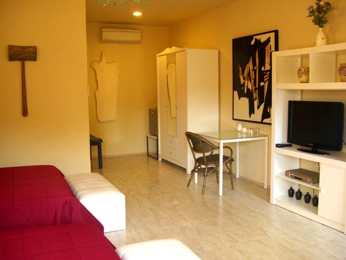 Pictory Garden Resort Sattahip Bagian luar foto